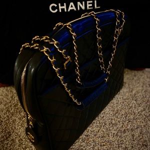 Chanel quilted lambskin leather gold chain tote